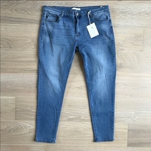 KanCan Skinny Jeans